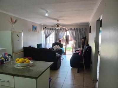 Apartment / Flat For Rent in Richards Bay Central, Richards Bay